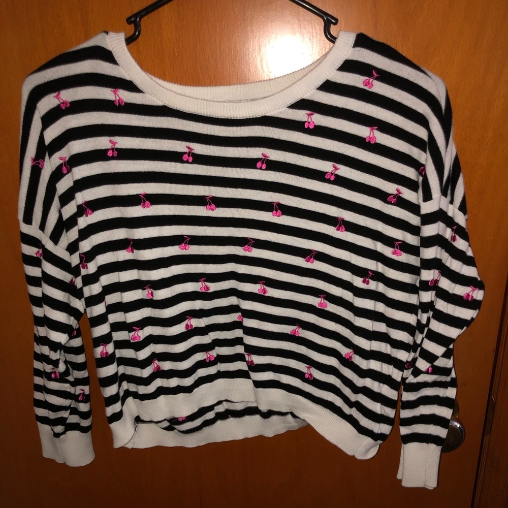 Forever 21 Cropped Sweater